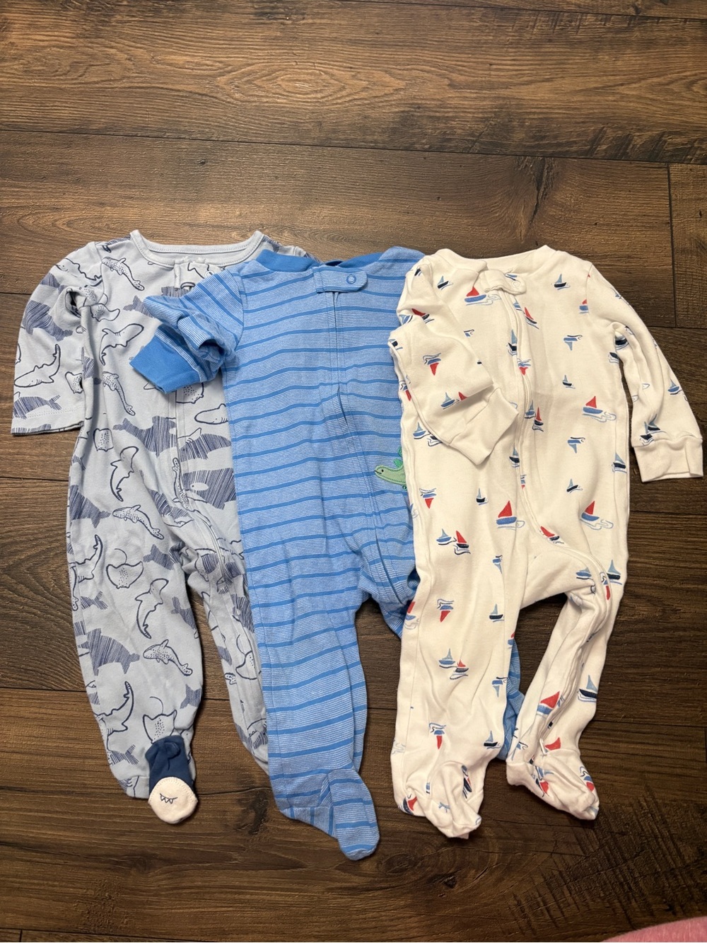 🌴 Carter’s Baby Boy 3 Pack Footed Pajamas Sleepers 9M
